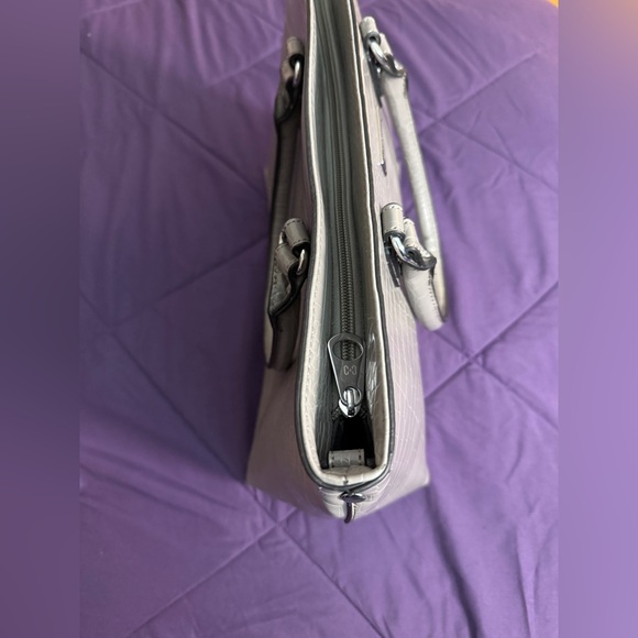 Coco + Carmen Elegant Black and Silver Tote - Picture 11 of 15